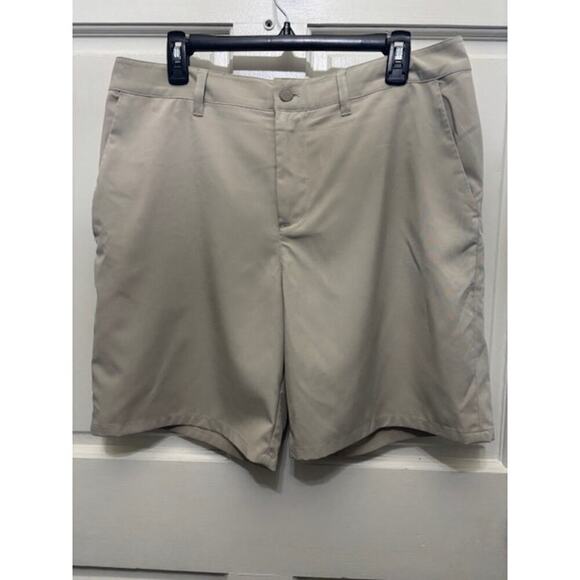 The Normal Brand Men’s 34 Hybrid 8.5” Inseam Shorts Stretch Golf Performance - Picture 1 of 6